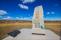 Памятник горнякам Зюзельского и Гумешевского рудников.jpg
